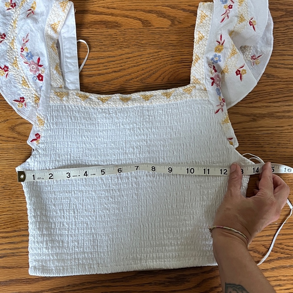Japna White Smocked Blouse with Floral Embroidery - Picture 5 of 7
